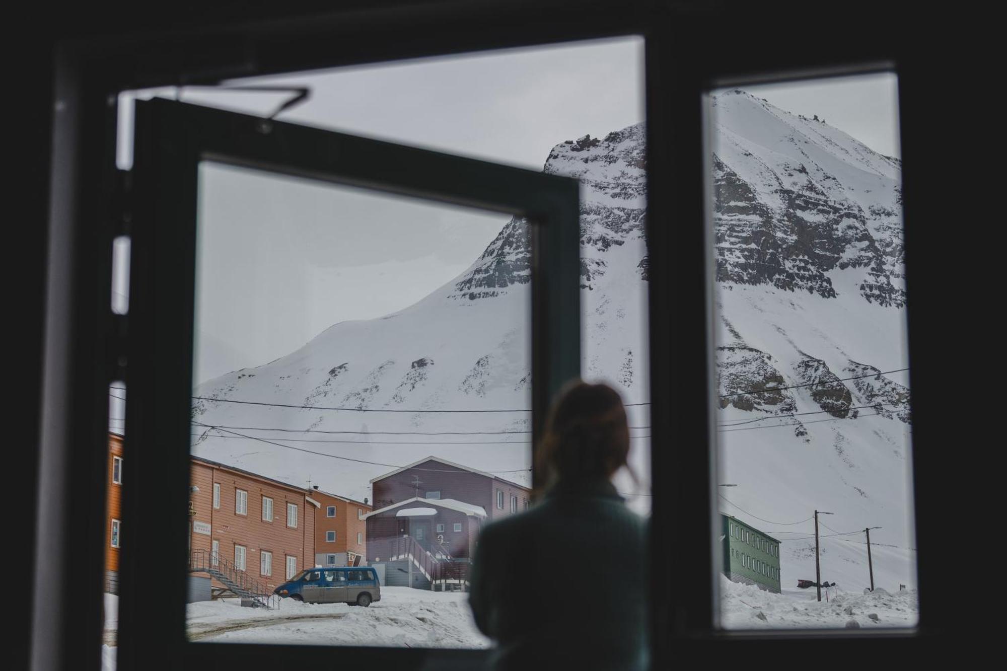 Coal Miners' Cabins Longyearbyen Exterior photo