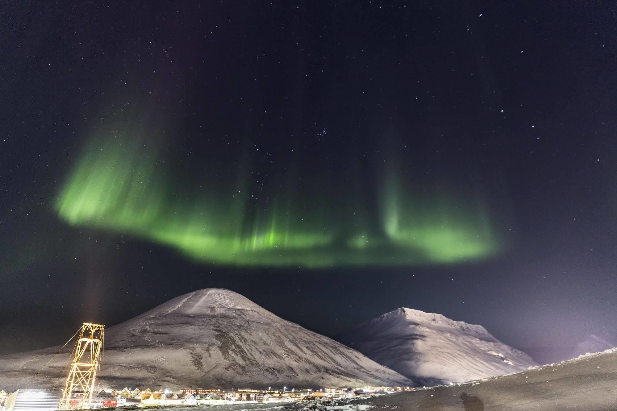 Coal Miners' Cabins Longyearbyen Exterior photo